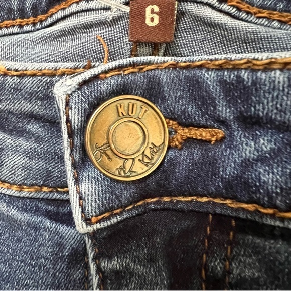 Kut from the Kloth Jeans - Picture 6 of 16